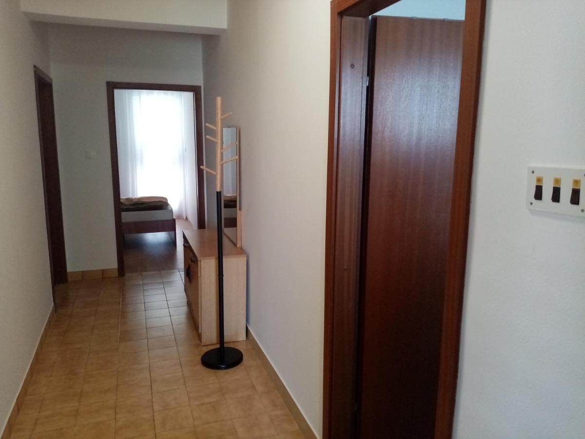 Pave Apartment Бетина Екстер'єр фото